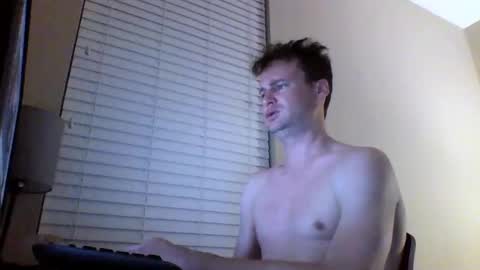 Snapshot of cooldude122222 chatting on 12.28.24 cooldude122222 online show from 12.28.24