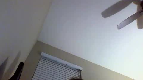 Snapshot of cooldude122222 chatting on 01.29.25 cooldude122222 online show from 01.29.25