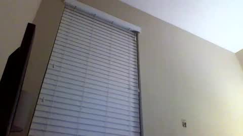 Snapshot of cooldude122222 chatting on 02.22.25 cooldude122222 online show from 02.22.25