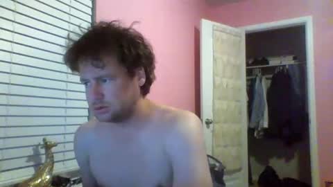 Snapshot of cooldude122222 chatting on 11.12.25 cooldude122222 online show from 11.12.25