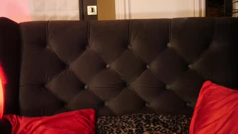 Snapshot of coolteacher chatting on 02.20.25 Ginger The Cringer online show from 02.20.25