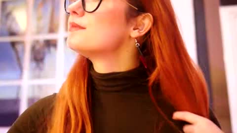 Snapshot of coolteacher chatting on 09.19.25 Ginger The Cringer online show from 09.19.25