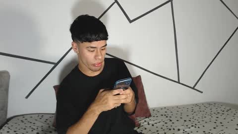 Snapshot of cooper_shiro chatting on 01.07.26 shiro online show from 01.07.26