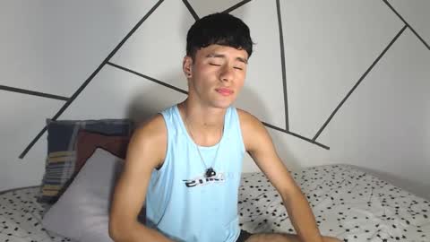 Snapshot of cooper_shiro chatting on 01.15.26 shiro online show from 01.15.26