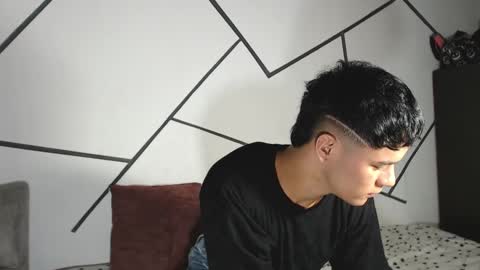 Snapshot of cooper_shiro chatting on 02.11.26 shiro online show from 02.11.26