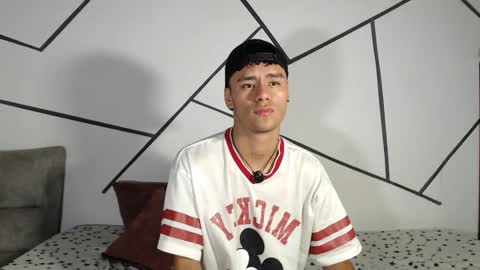 Snapshot of cooper_shiro chatting on 02.16.26 shiro online show from 02.16.26