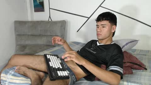 Snapshot of cooper_shiro chatting on 03.30.26 shiro online show from 03.30.26