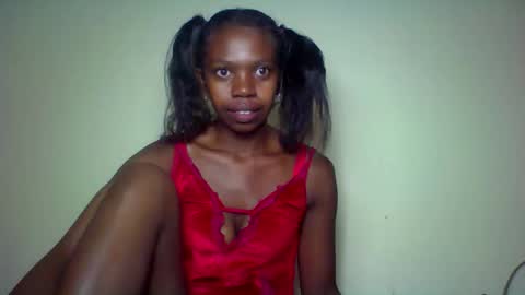 coquine_lara online show from 04.21.26