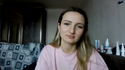 Snapshot of cora_fora chatting on 01.13.26 cora_fora online show from 01.13.26