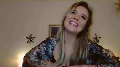 cora_jones4 online show from 04.20.26