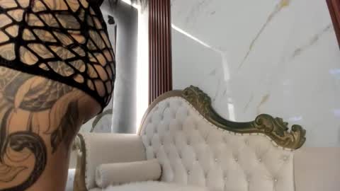 Snapshot of coraliebronson chatting on 10.08.25 Coralie Bronson online show from 10.08.25