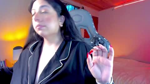 Snapshot of coraline_latin chatting on 12.21.24 Coraline online show from 12.21.24