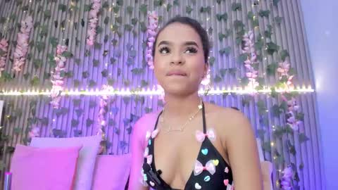 coralineross_ online show from 10.27.25