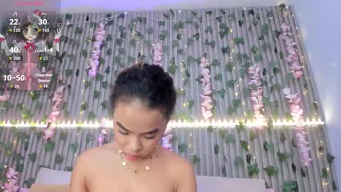 coralineross_ online show from 11.14.25