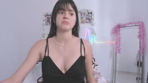 Coraline uwu     Bienvenidos al dulce mundo de Coraline    Hola amores soy Coraline  Una chica  tierna juguetona online show from 05.05.26
