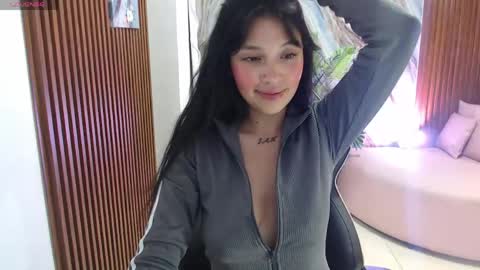 Snapshot of corall_tay1 chatting on 04.26.26 corall_tay1 online show from 04.26.26