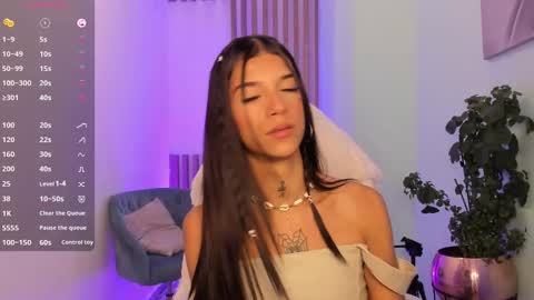 Coral online show from 02.04.25