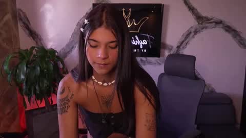 Coral online show from 12.03.25