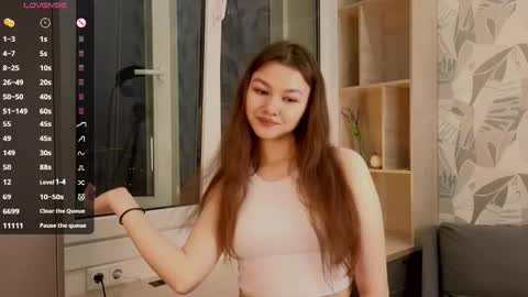 Leya online show from 11.09.25