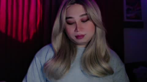 Snapshot of corefinder_xx chatting on 04.01.26 corefinder_xx online show from 04.01.26