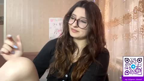 Elisheva online show from 04.10.26