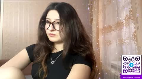 Elisheva online show from 04.11.26