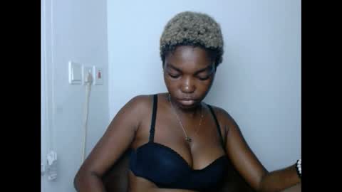 cornxcuntx online show from 11.02.25