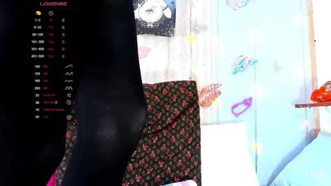 Snapshot of corynatayler chatting on 01.29.25 corynatayler online show from 01.29.25