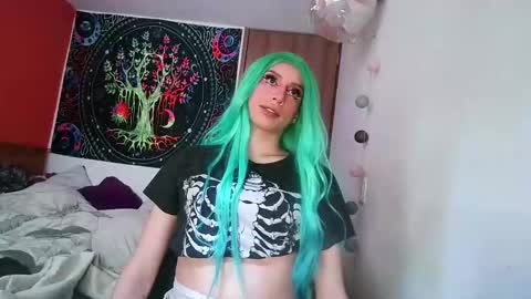 Snapshot of cosmic_crystal chatting on 02.18.25 cosmic_crystal online show from 02.18.25