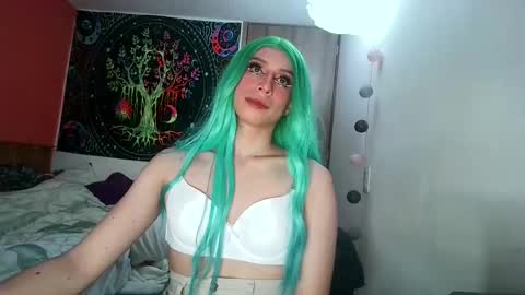 Snapshot of cosmic_crystal chatting on 02.18.25 cosmic_crystal online show from 02.18.25