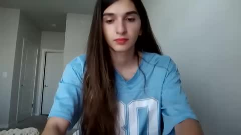 Snapshot of cosmicbae777 chatting on 09.19.25 cosmicbae777 online show from 09.19.25