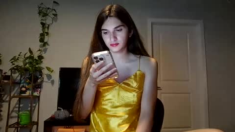 Snapshot of cosmicbae777 chatting on 09.24.25 cosmicbae777 online show from 09.24.25