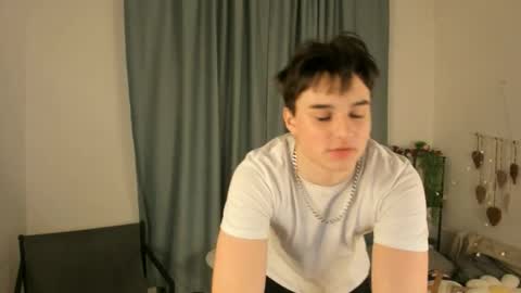 Henry online show from 03.08.26