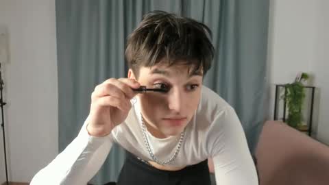 Henry online show from 03.14.26