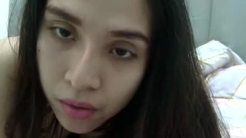 Liz Gwyneth Charlota online show from 04.25.26