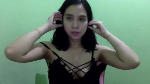 Liz Gwyneth Charlota online show from 04.29.26