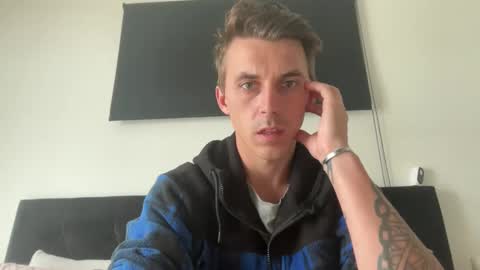 Snapshot of countrylust69 chatting on 12.16.25 CountryLust69 online show from 12.16.25