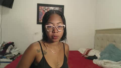 couple_hot0240129 online show from 01.15.26