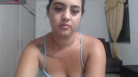 Snapshot of couple_sexandlove chatting on 11.13.25 ALEJANDRO Y EMILY online show from 11.13.25