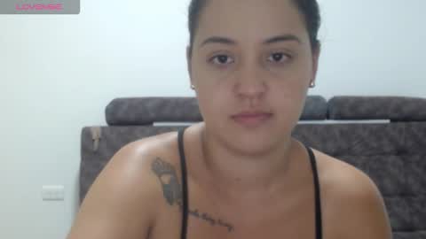  ALEJANDRO Y EMILY  online show from 02.05.26