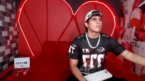 Snapshot of couple_sexxy7 chatting on 09.30.25 MIA LIZ AND SAM online show from 09.30.25