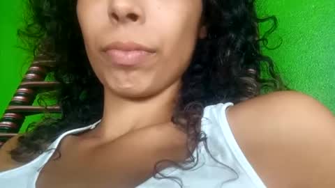 Snapshot of coupleangel01 chatting on 01.27.25 coupleangel01 online show from 01.27.25