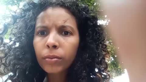 Snapshot of coupleangel01 chatting on 10.27.25 coupleangel01 online show from 10.27.25