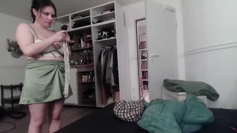 Snapshot of coupleforyou23 chatting on 12.17.24 coupleforyou23 online show from 12.17.24