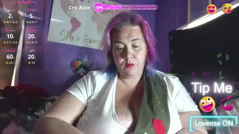 Snapshot of courdles chatting on 05.31.26 courdles online show from 05.31.26