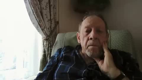 courieral1 online show from 03.10.26