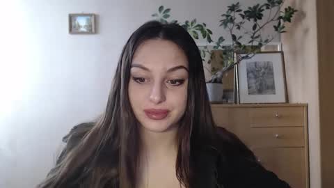 Courtney online show from 01.28.25