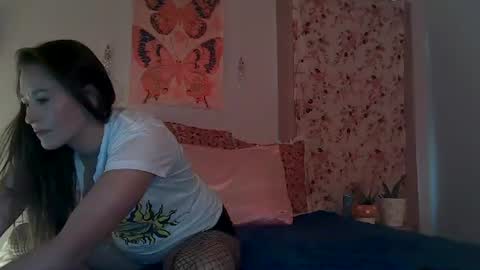 Snapshot of courtscutekitty chatting on 07.11.26 courtscutekitty online show from 07.11.26