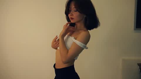 Snapshot of coventinaashfield chatting on 02.06.25 Yui online show from 02.06.25