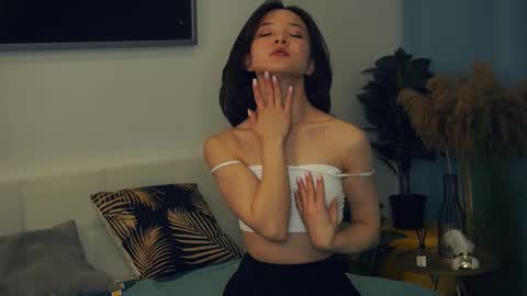 Snapshot of coventinaashfield chatting on 03.02.25 Yui online show from 03.02.25